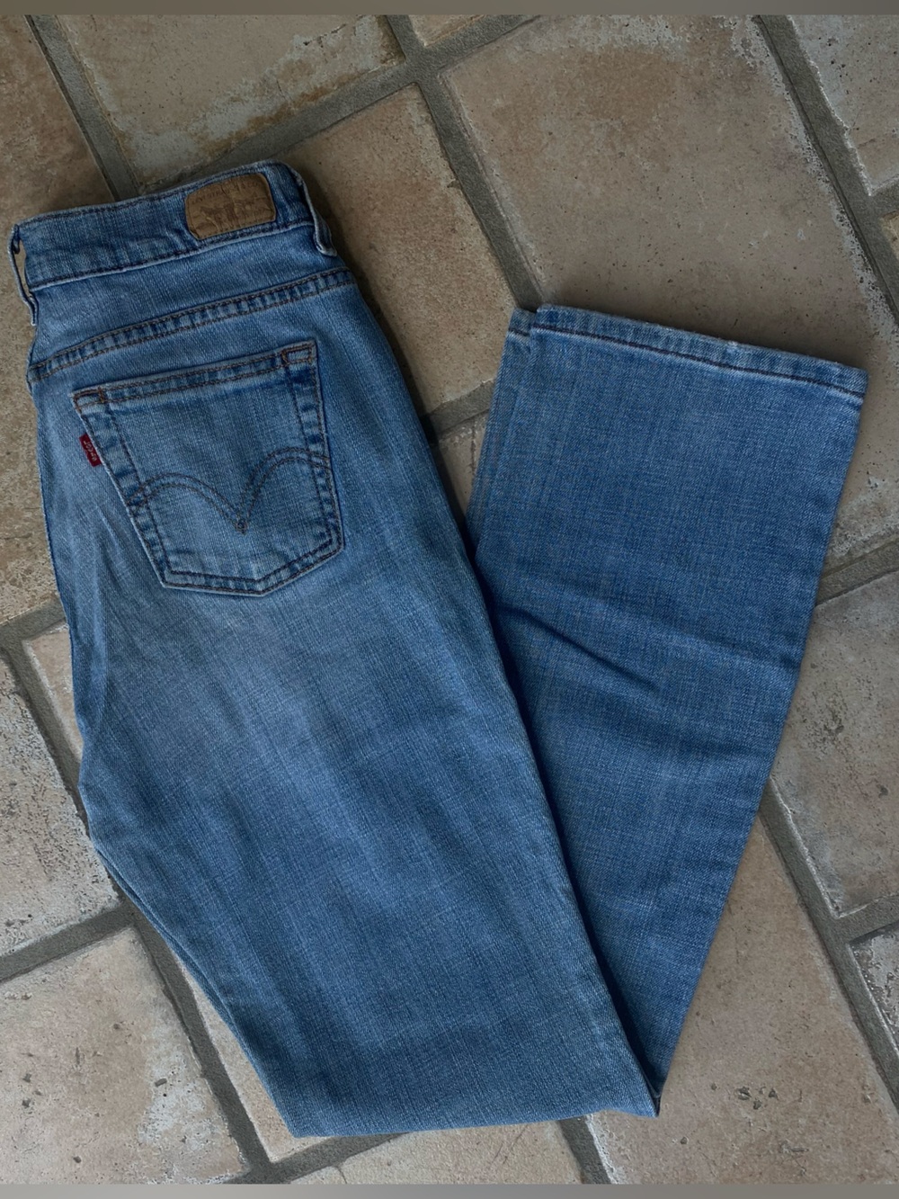 Levi's 505 Straight Leg - Light Wash Women’s Denim Jeans